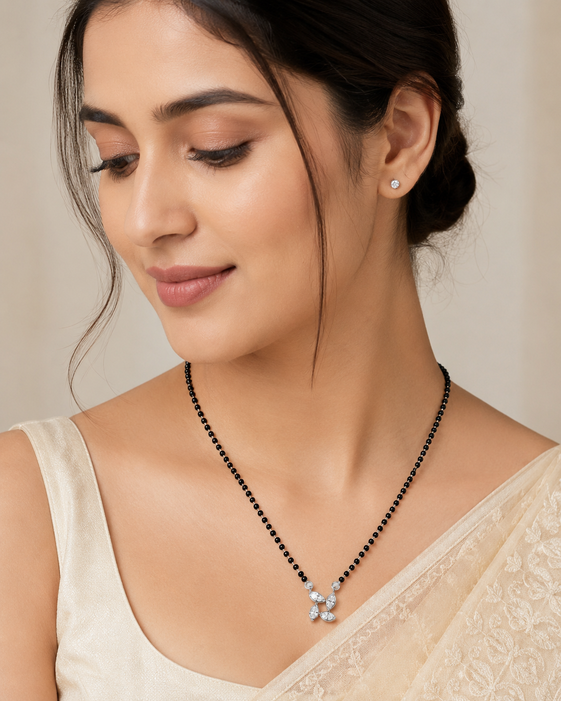 925 Sterling Silver Floral Mangalsutra Pendant with Black Beads Chain - View 2
