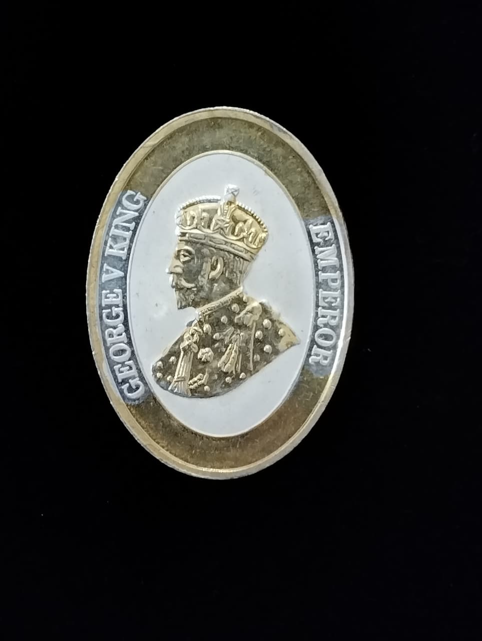 Royal Legacy King George Coin with Golden Edges - View 2