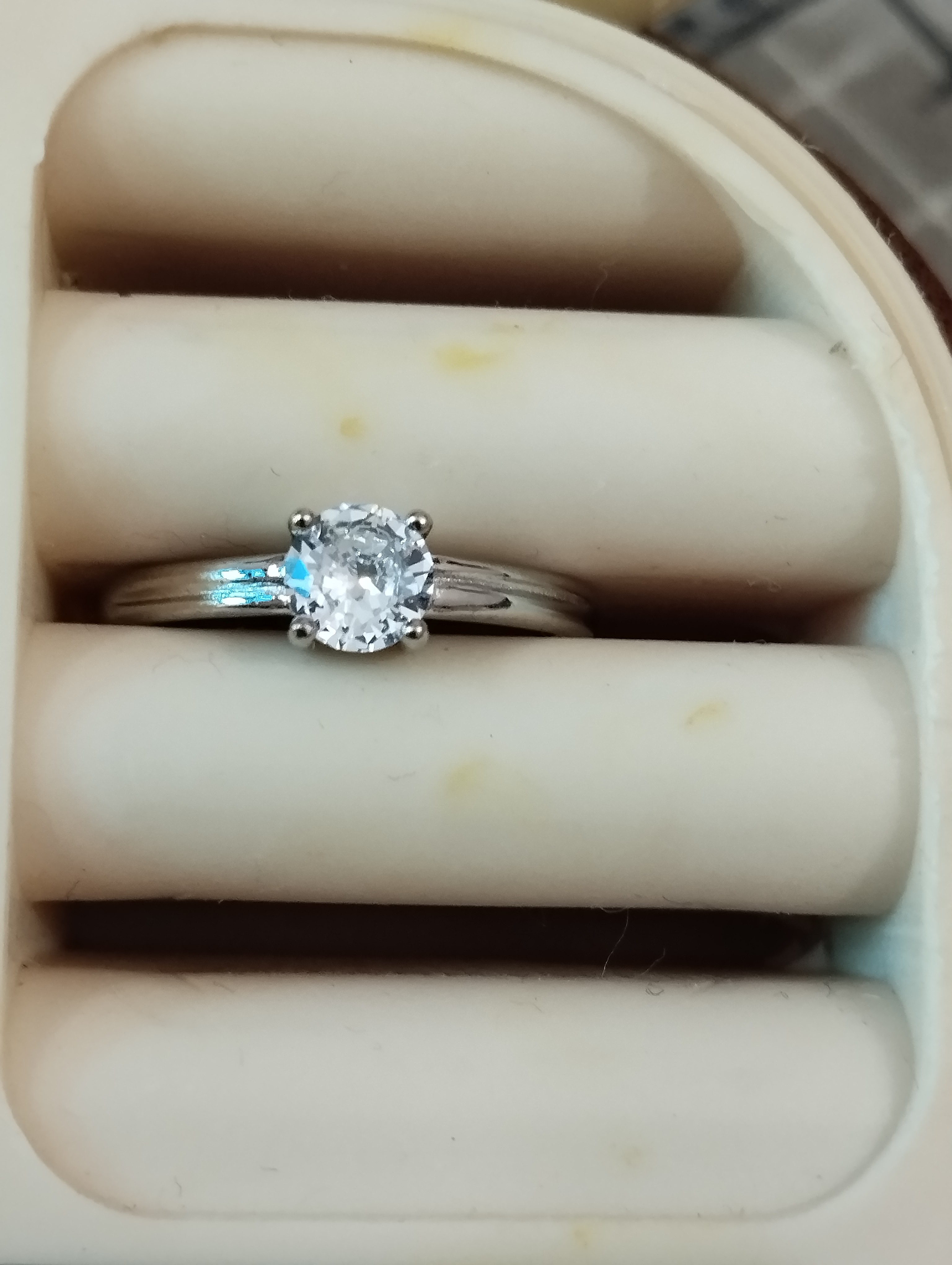 Luna Solitaire Silver Ring - View 4