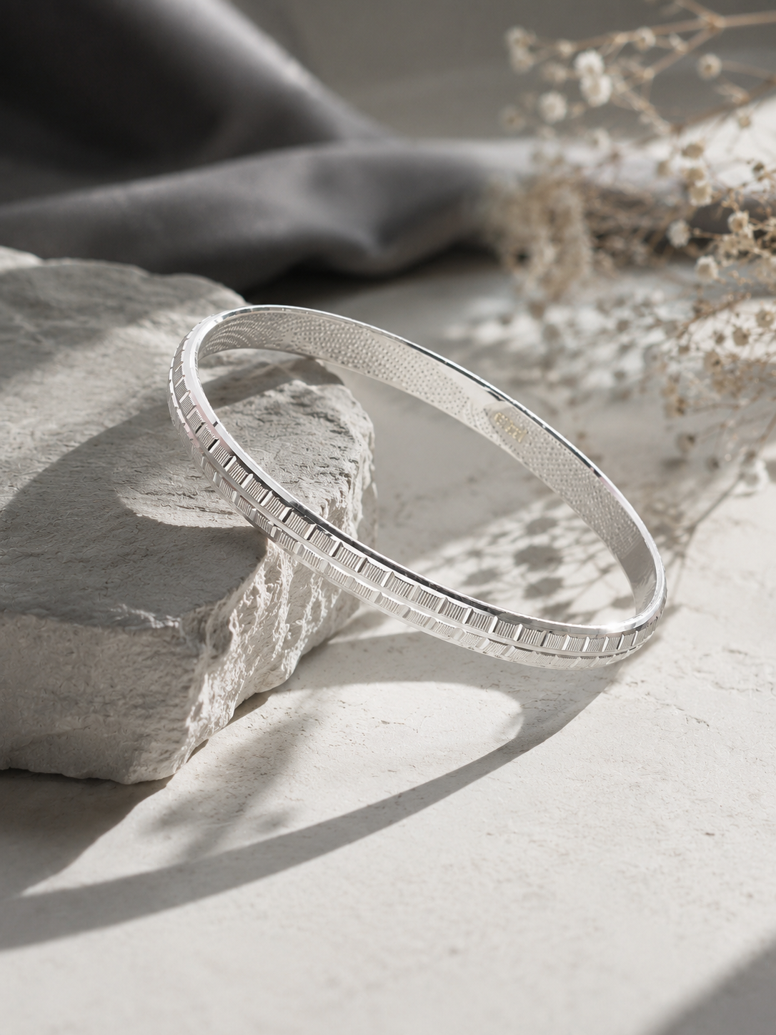 925 Sterling Silver Regal Line Textured Kada for Men