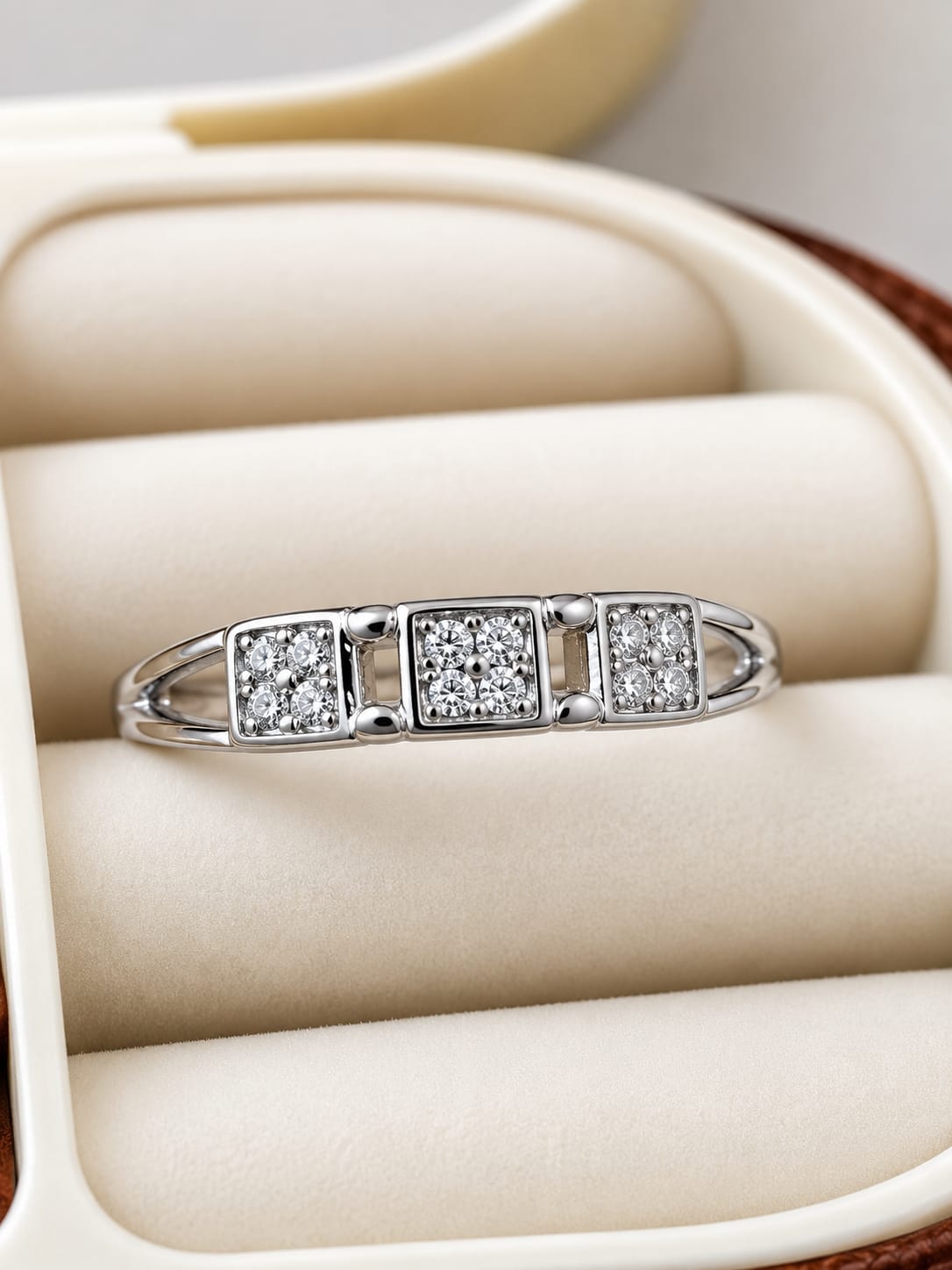 Celeste Spark 925 Silver Ring - View 3
