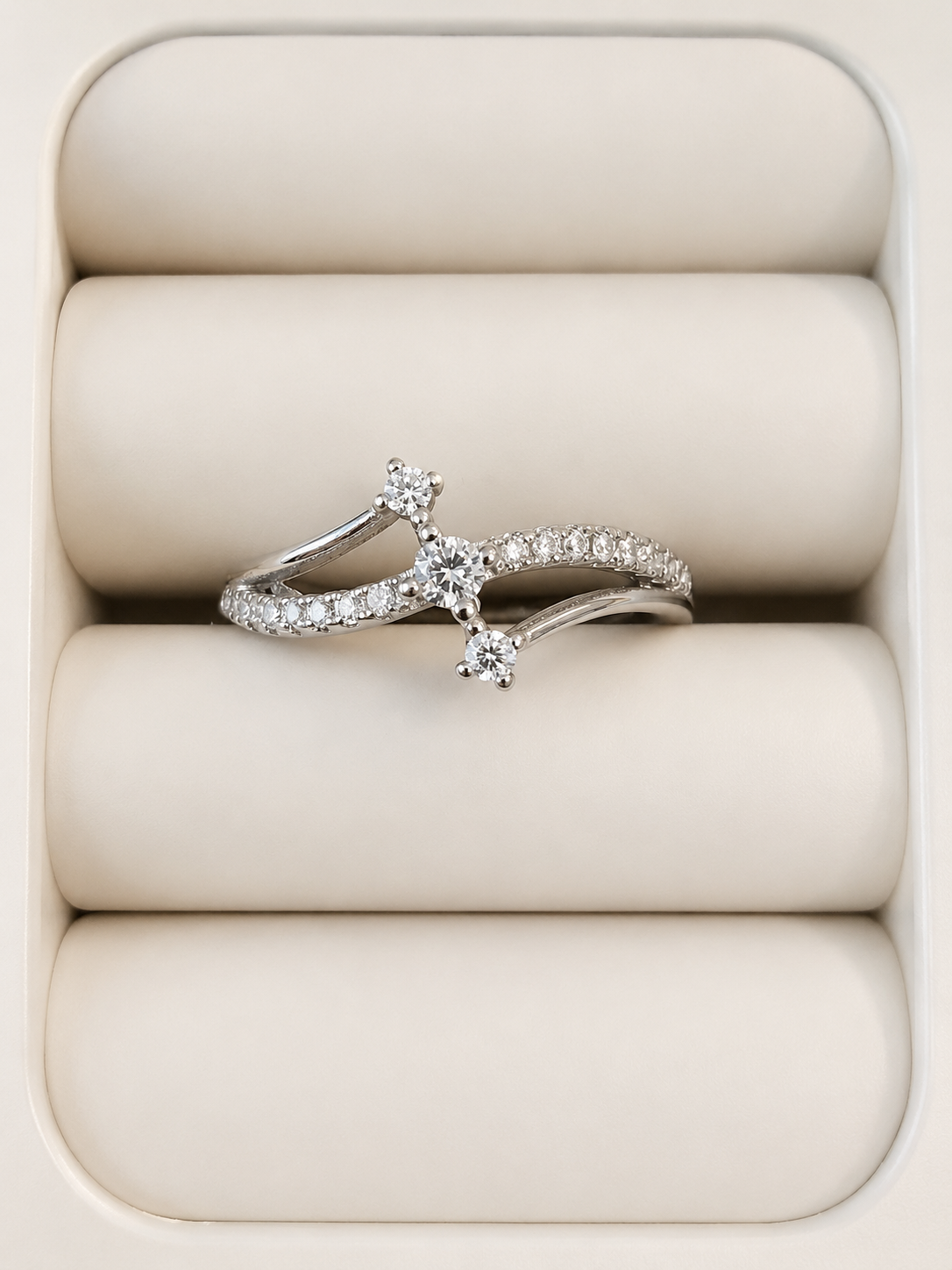 Celestial Cross Spark 925 Silver Ring - View 3
